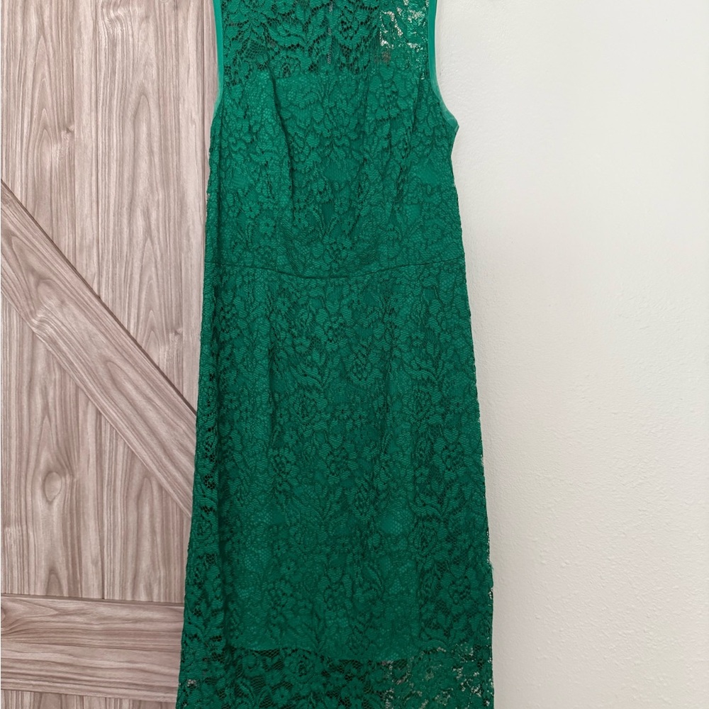 Elegant Green Lace Dress